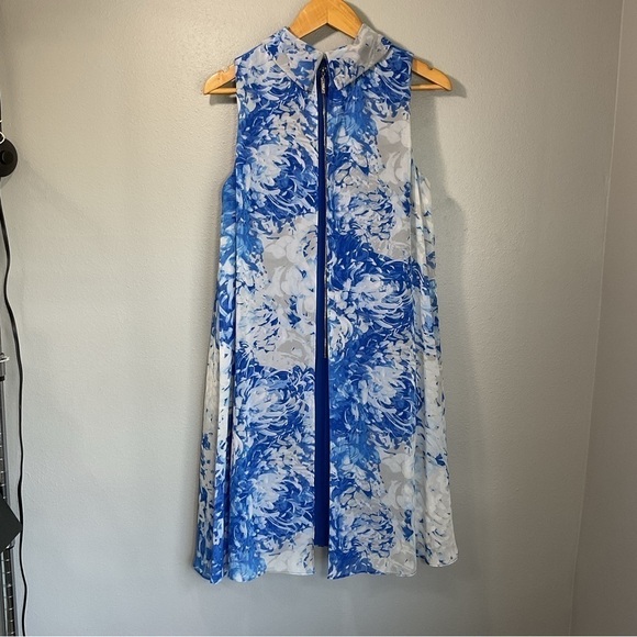 Eliza J blue floral sleeveless flyaway back dress size 10 D136 - Picture 8 of 13